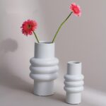 Modern Donut Ceramic Vase – Stylish Minimalist Home Decor Accent 