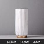 Modern Minimalist Ceramic Vase – Elegant Flower Vase for Home & Office Decor 